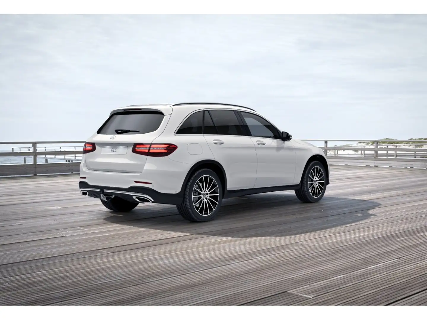 Mercedes-Benz GLC 220 d 4M +AMG+StHz+PANO+KAMERA+AHK+COMAND Weiß - 2
