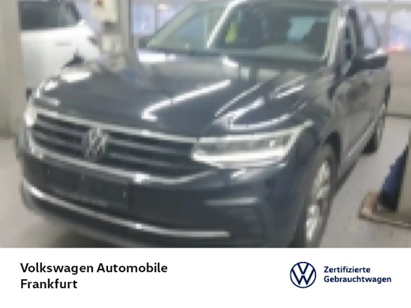 Volkswagen Tiguan 1.5 TSI Active Navi LED DAB+ FrontAssist Schwarz - 1