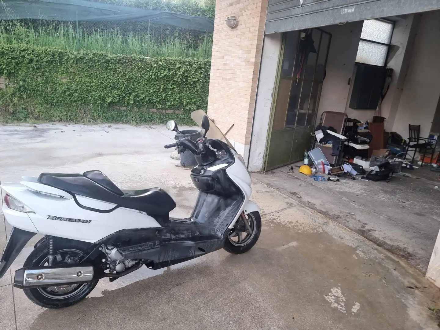 Suzuki Burgman 125 - 2