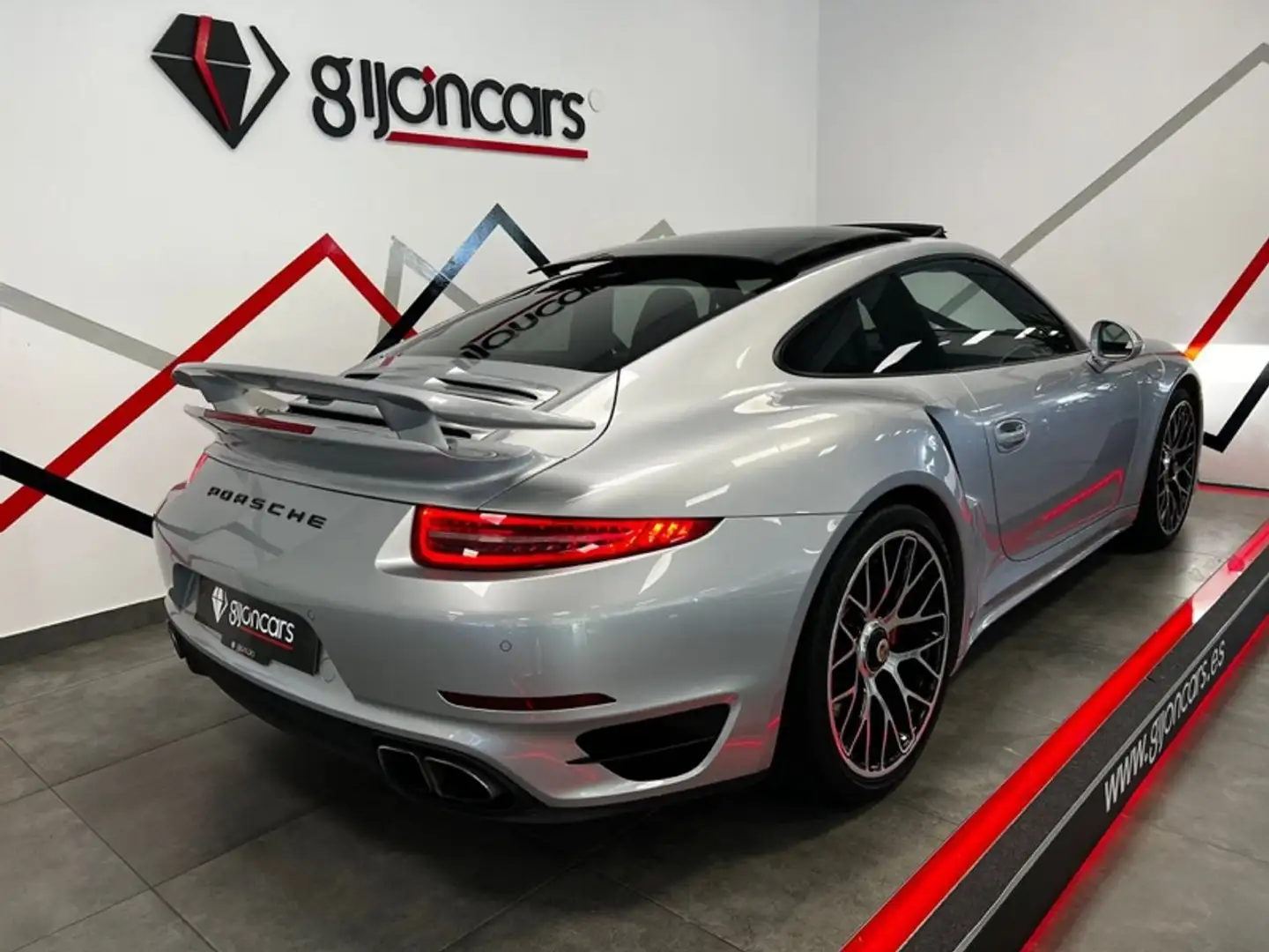 Porsche 991 Turbo Coupé PDK Gris - 2