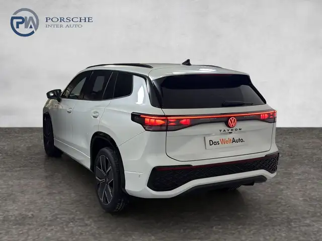 Volkswagen Tayron view 4