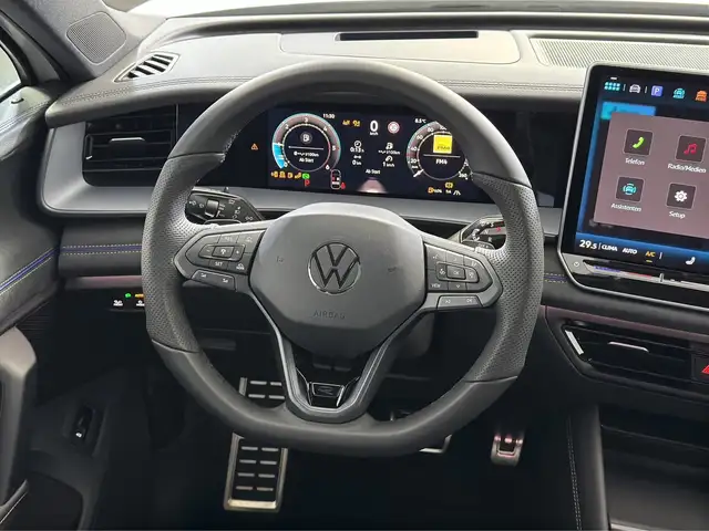 Volkswagen Tayron view 8