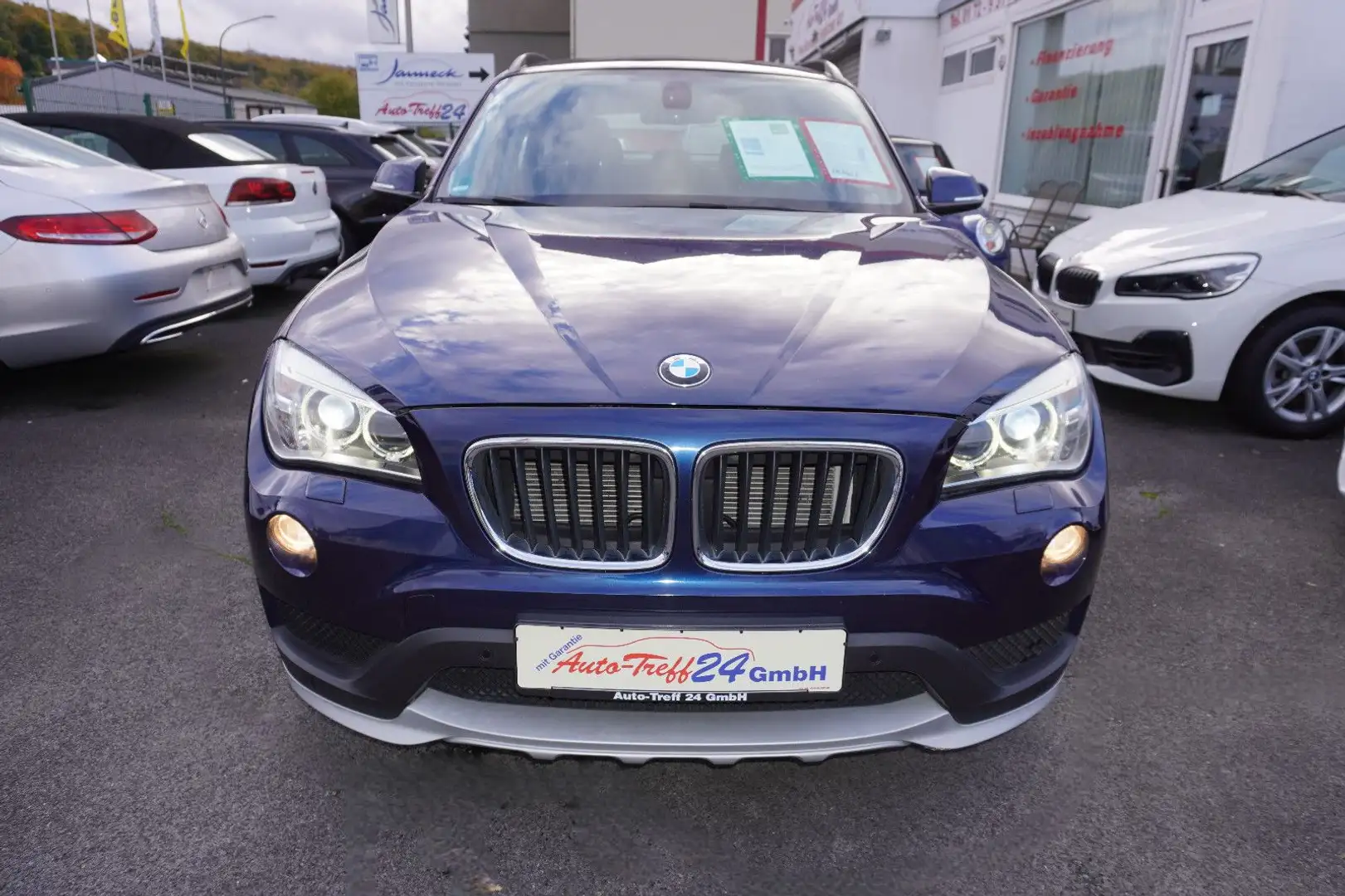BMW X1 20 d xDrive*Autom.*Leder*Bi-Xenon*Navi Prof.* Blau - 2