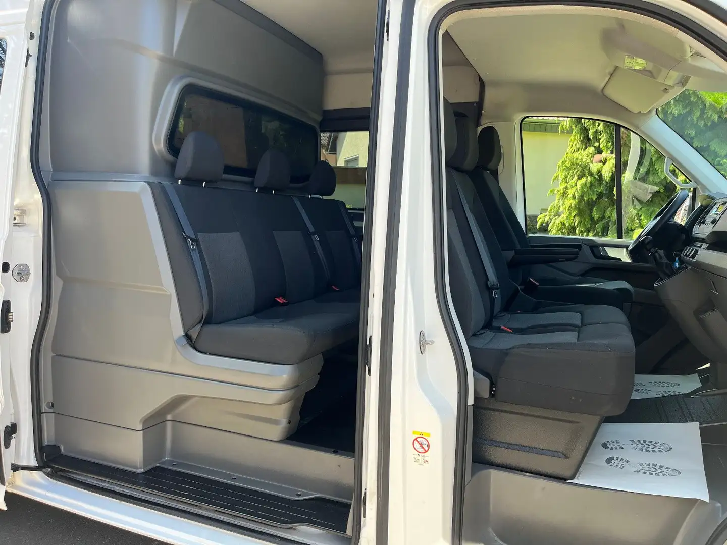 Volkswagen Crafter CRAFTER 2.0 TDI MIXTO PLUS KLIMA SHZ AHK MASSAGE Weiß - 1