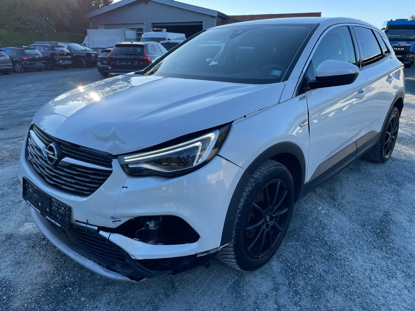 Opel Grandland X INNOVATION Navi LED Aut Beschädigt - 1