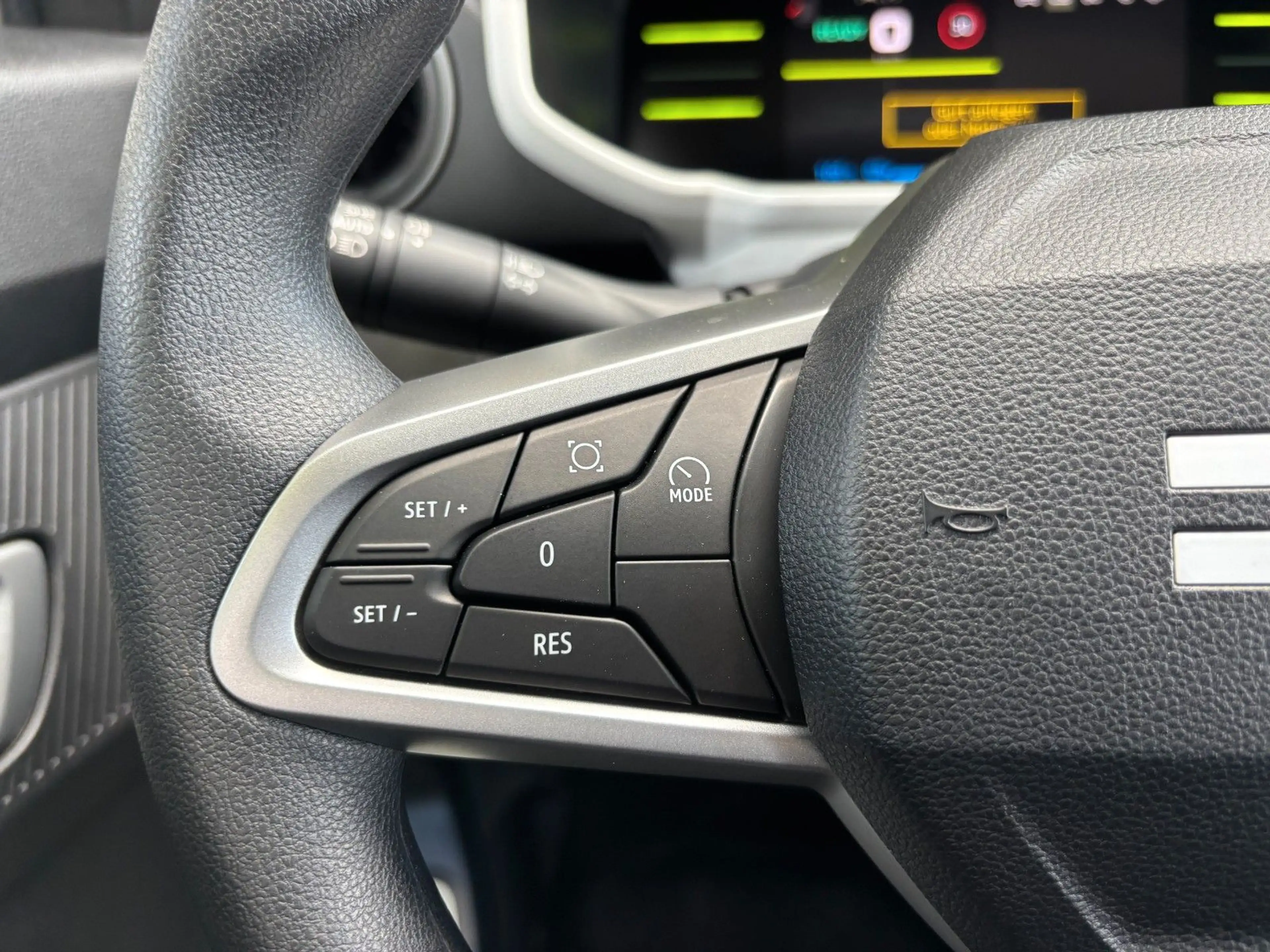 Dacia Spring Expression 70 KLIMA DAB PDC Sofort Verfüg — photo 13