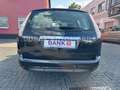 Ford Focus Turnier Ghia / TEMPOM. / 2.HAND / WINTERPA Schwarz - thumbnail 4