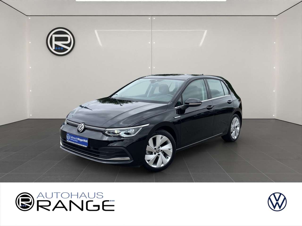 Volkswagen Golf 2020 — VIII 1.5 eTSI Style *PDC SHZ AHK PANO*