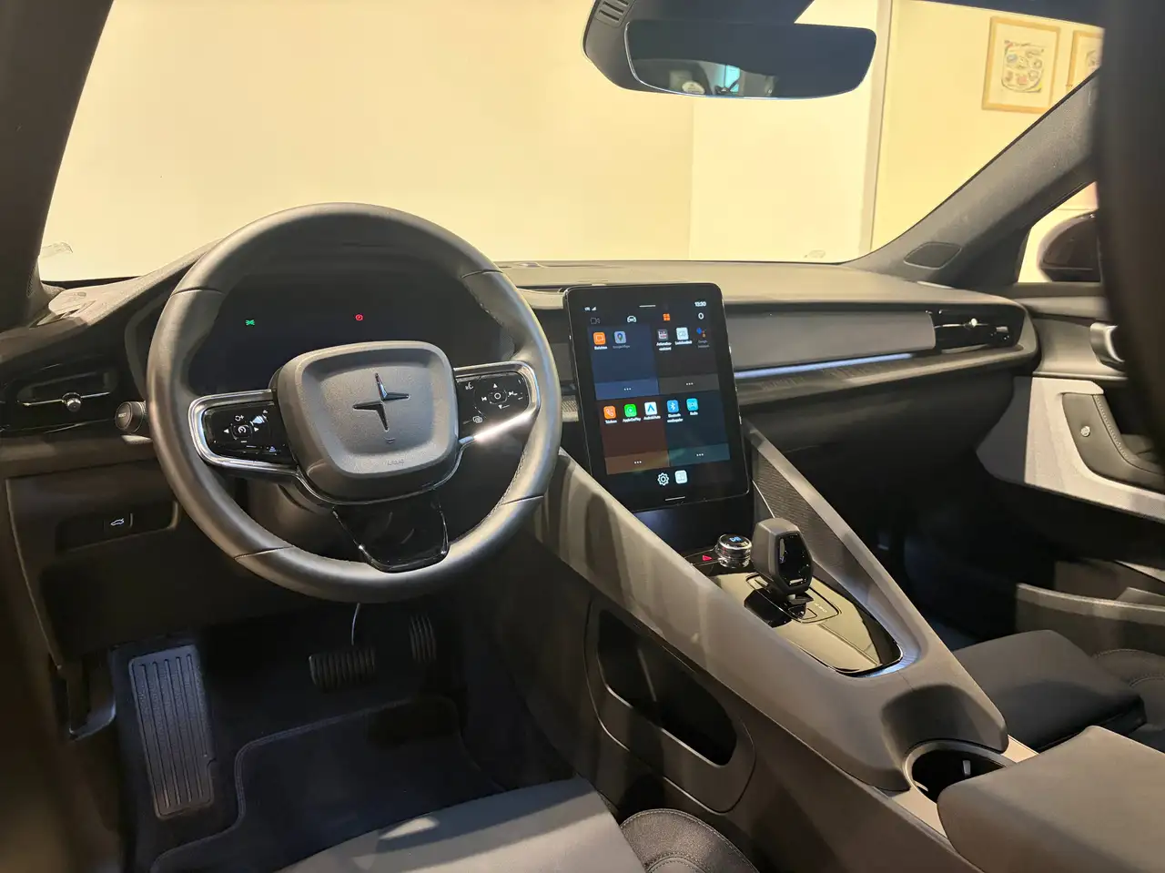 Polestar 2 2024
