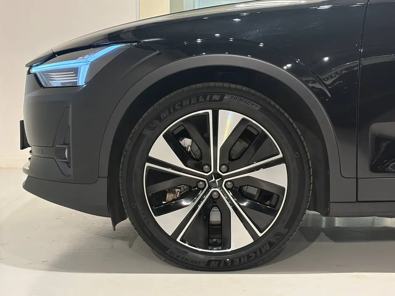 Polestar 2 2024