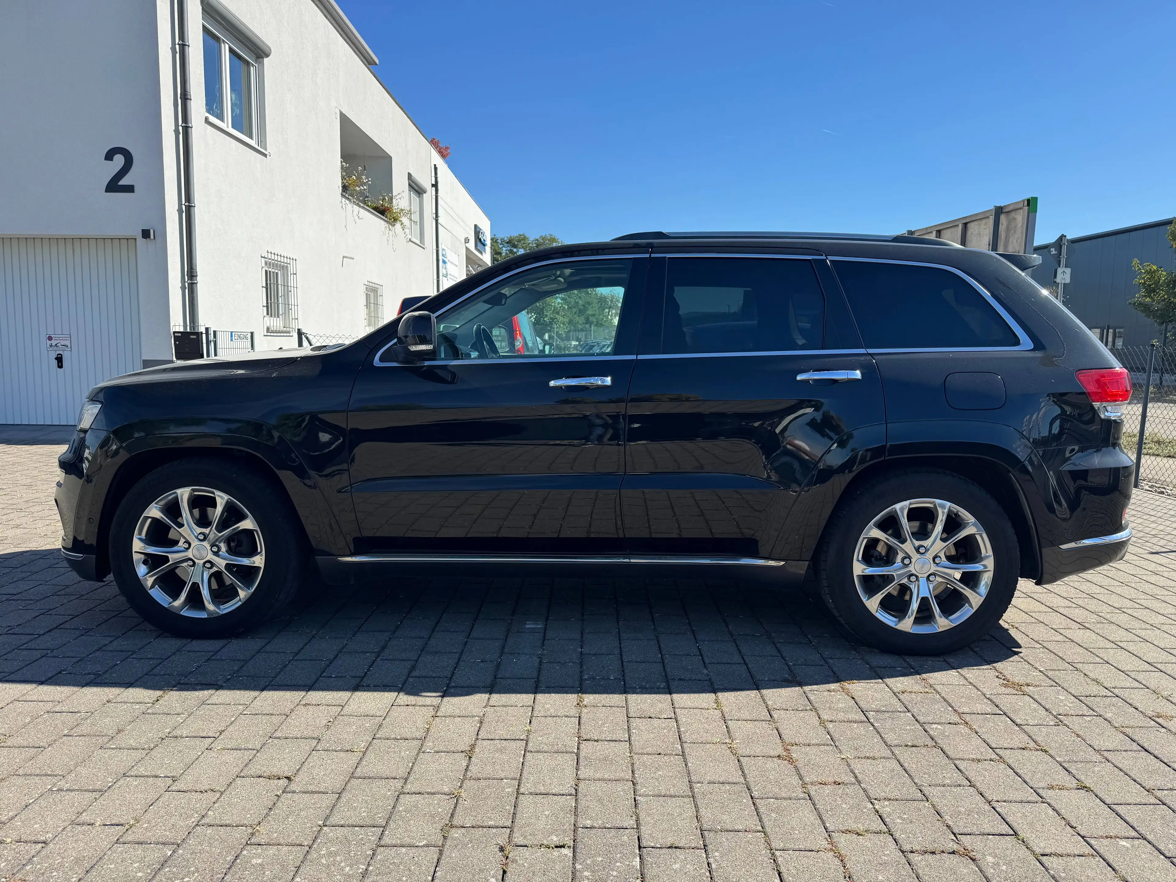 Jeep Grand Cherokee 3.0 CRD Summit — photo 4