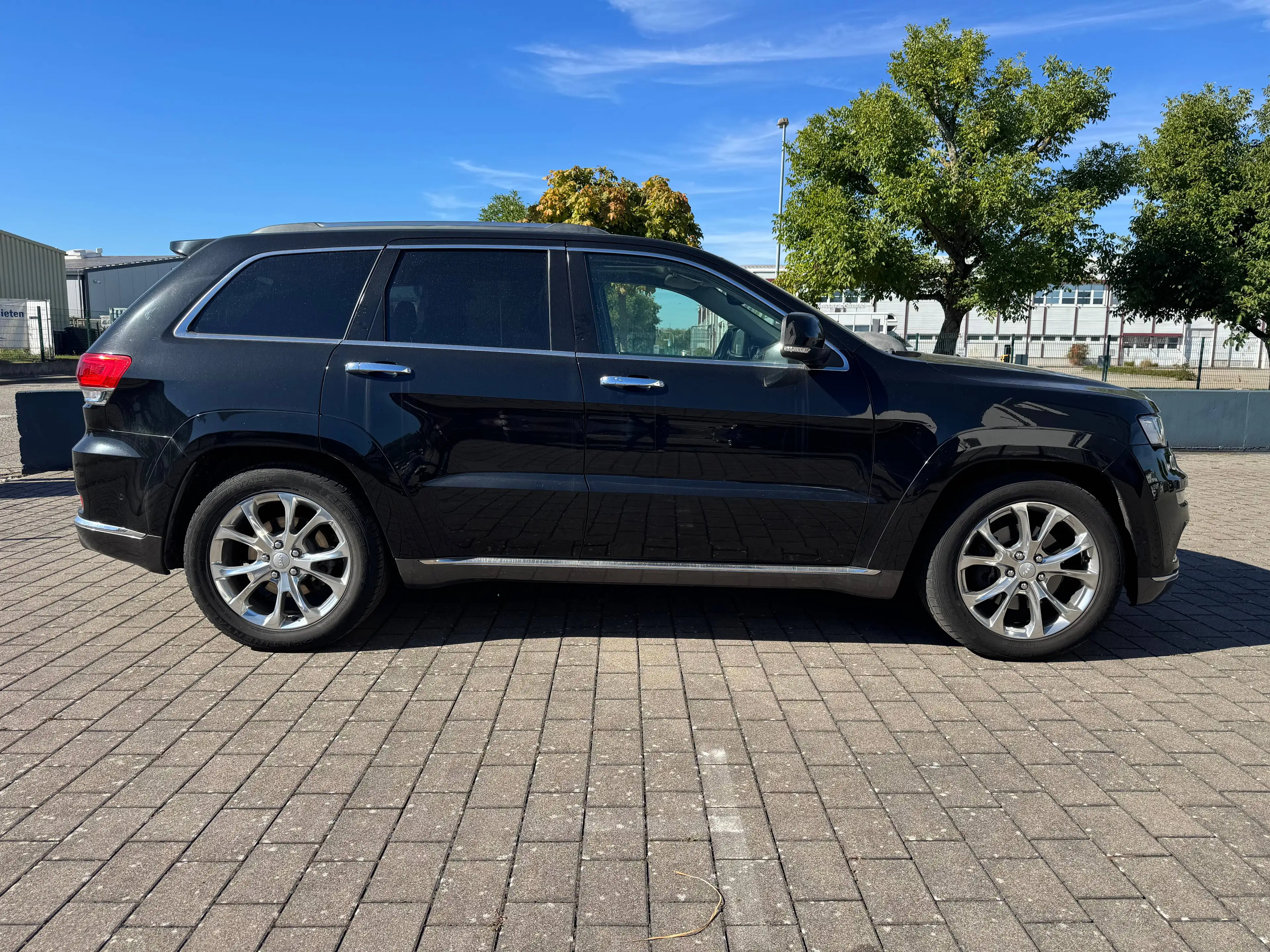 Jeep Grand Cherokee 3.0 CRD Summit — photo 8
