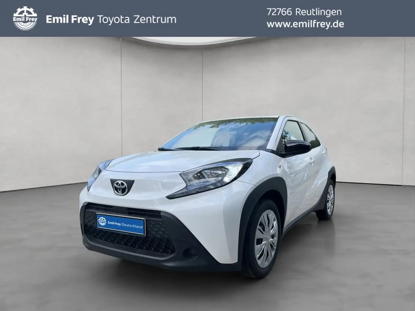 Toyota Aygo X X Play 53 kW, 5-türig Wit - 1