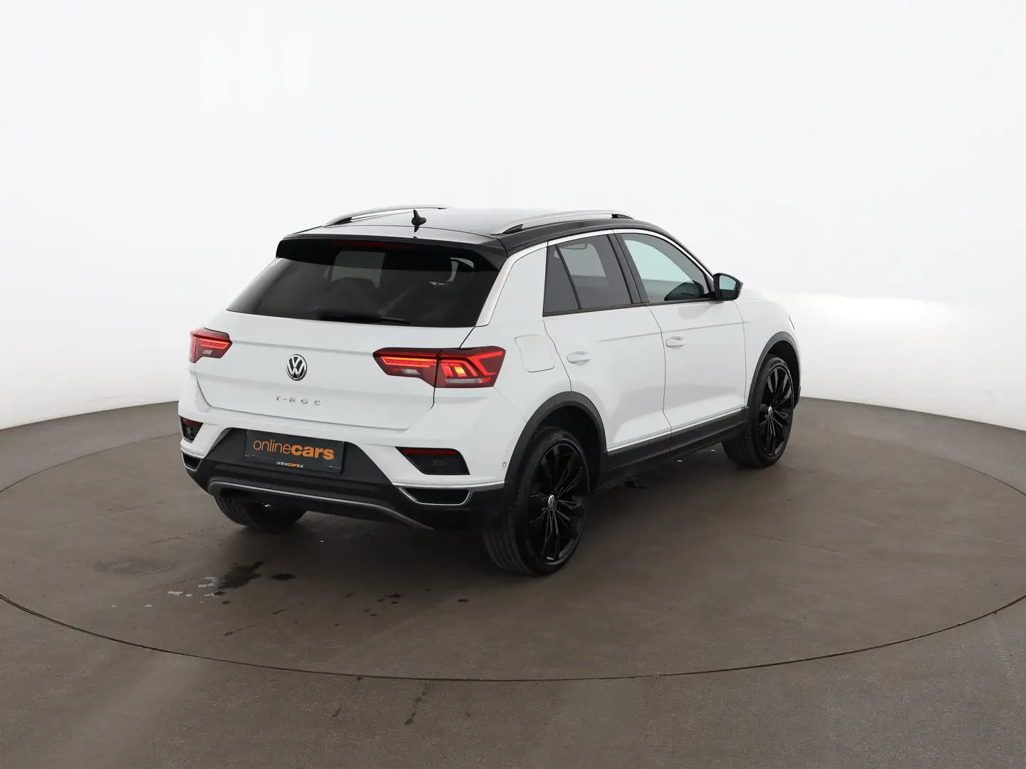 Volkswagen T-Roc 1.5 TSI Sport Aut LED RADAR NAVI SITZHZG Weiß - 2