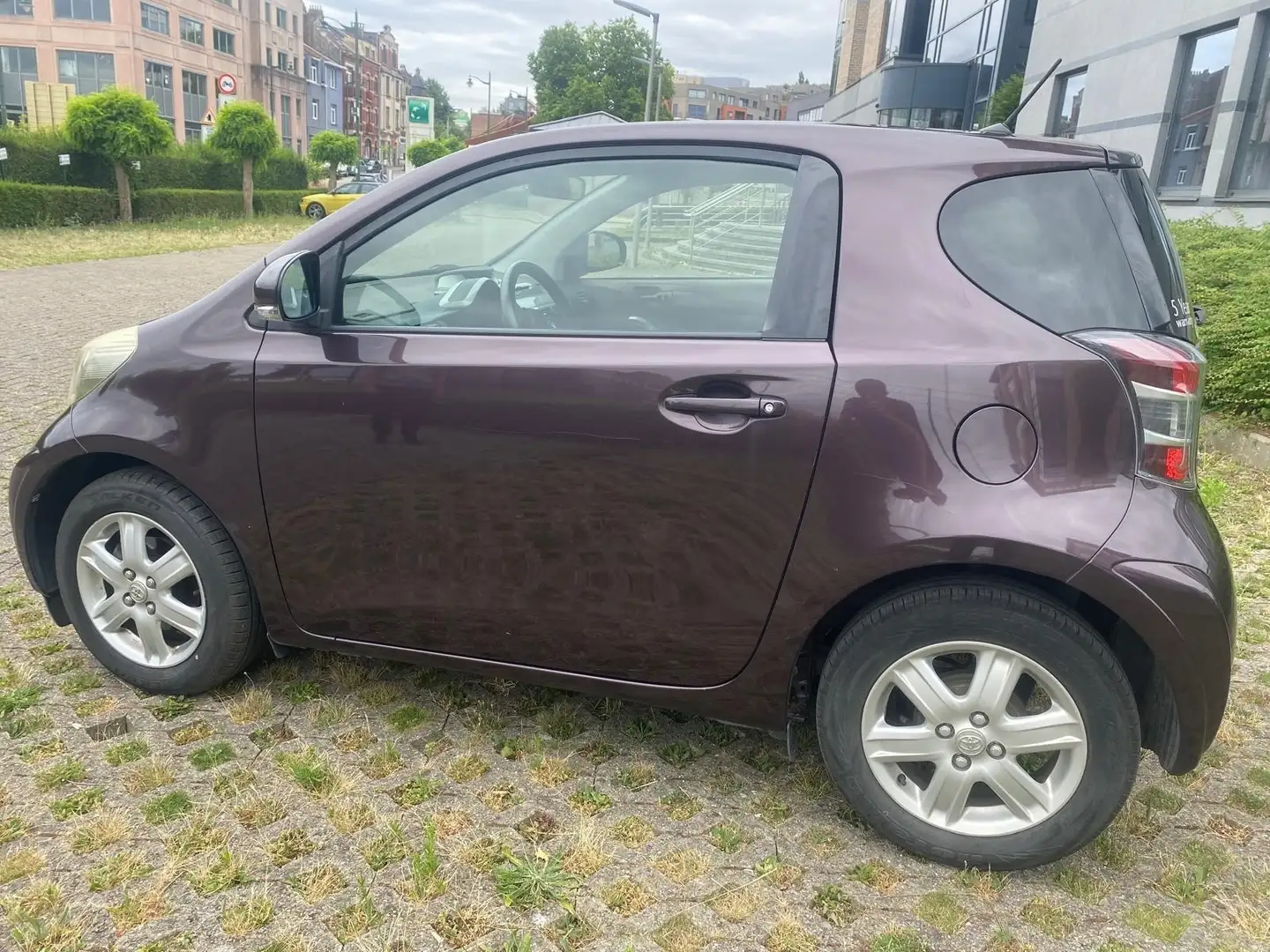 Toyota iQ 1.0i VVT-i Luna - 2