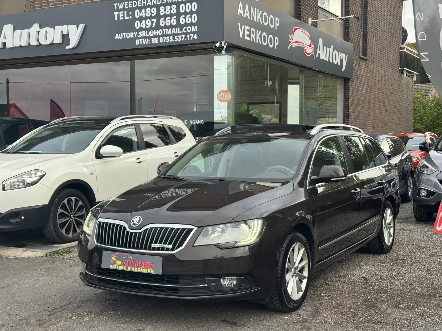 Skoda Superb Superb SW 1.6 CR TDi GreenLine Elegance Bruin - 1
