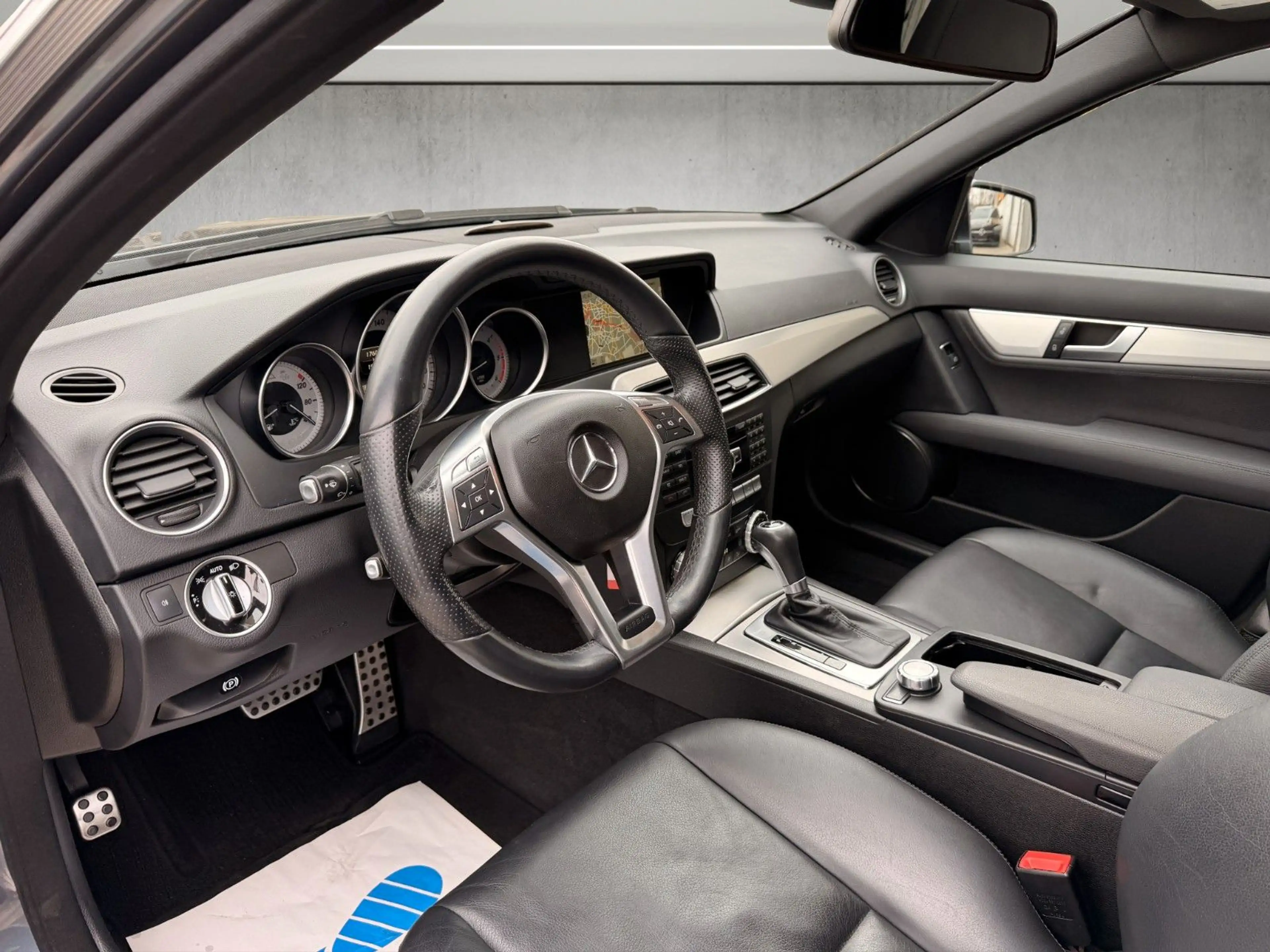 Mercedes-Benz C 350 T CDI AMG *COMAND*LED*Schiebed.*2.Besitz — photo 4