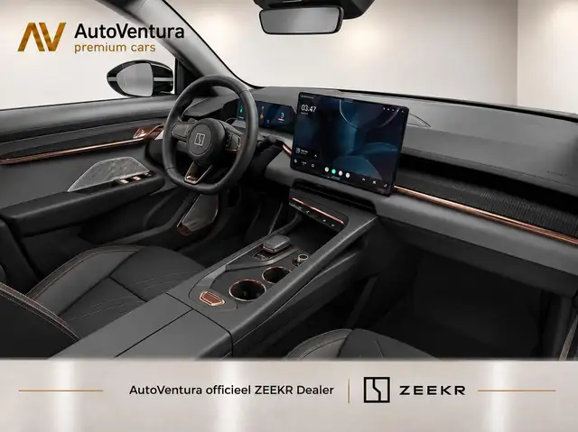 Zeekr 001 view 4