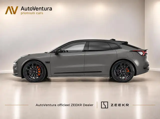 Zeekr 001 view 2