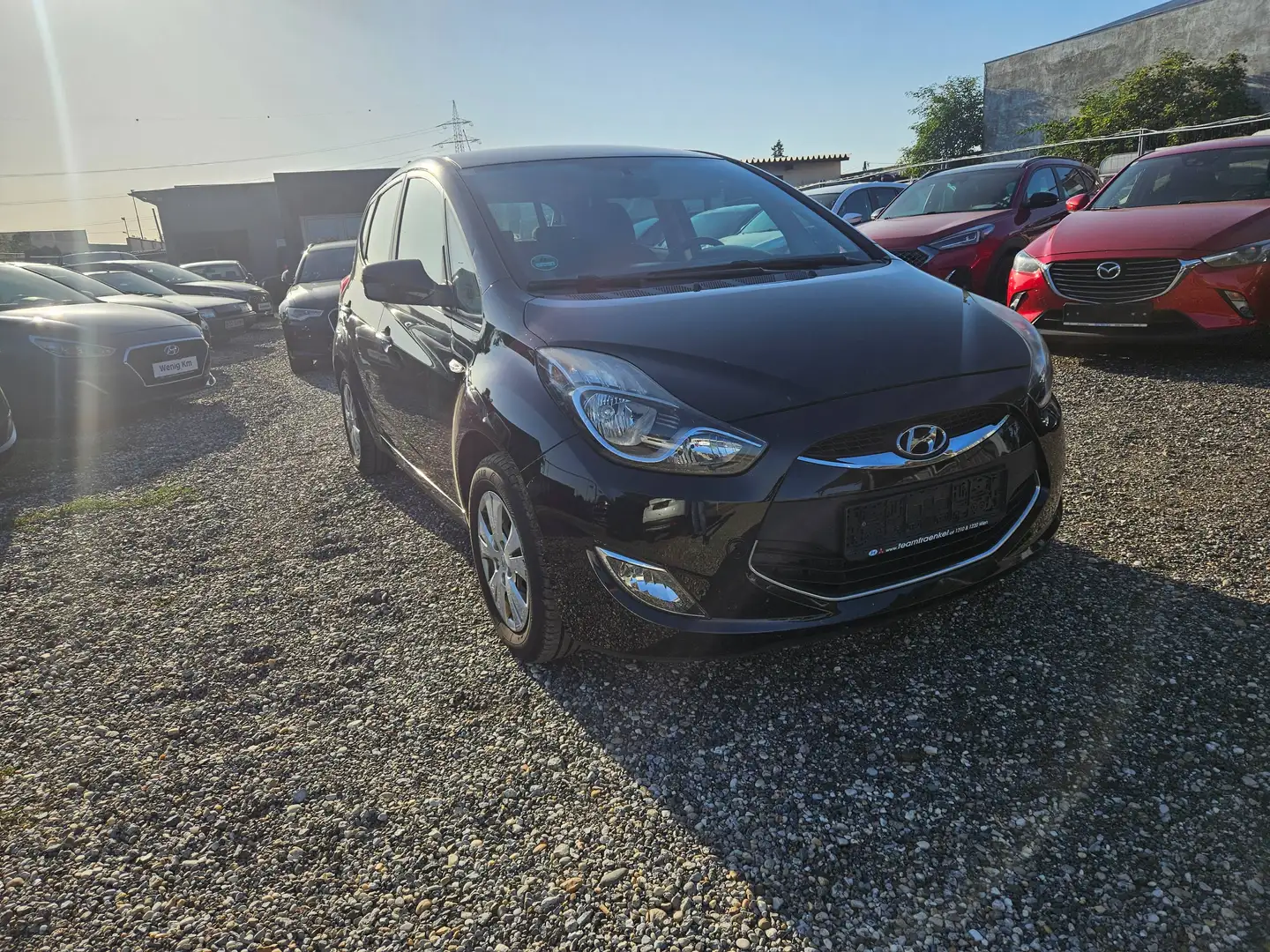 Hyundai iX20 Schwarz - 1