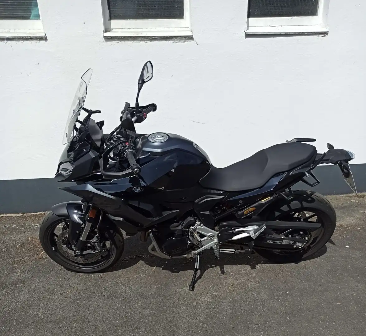 BMW F 900 XR Triple Black Schwarz - 1