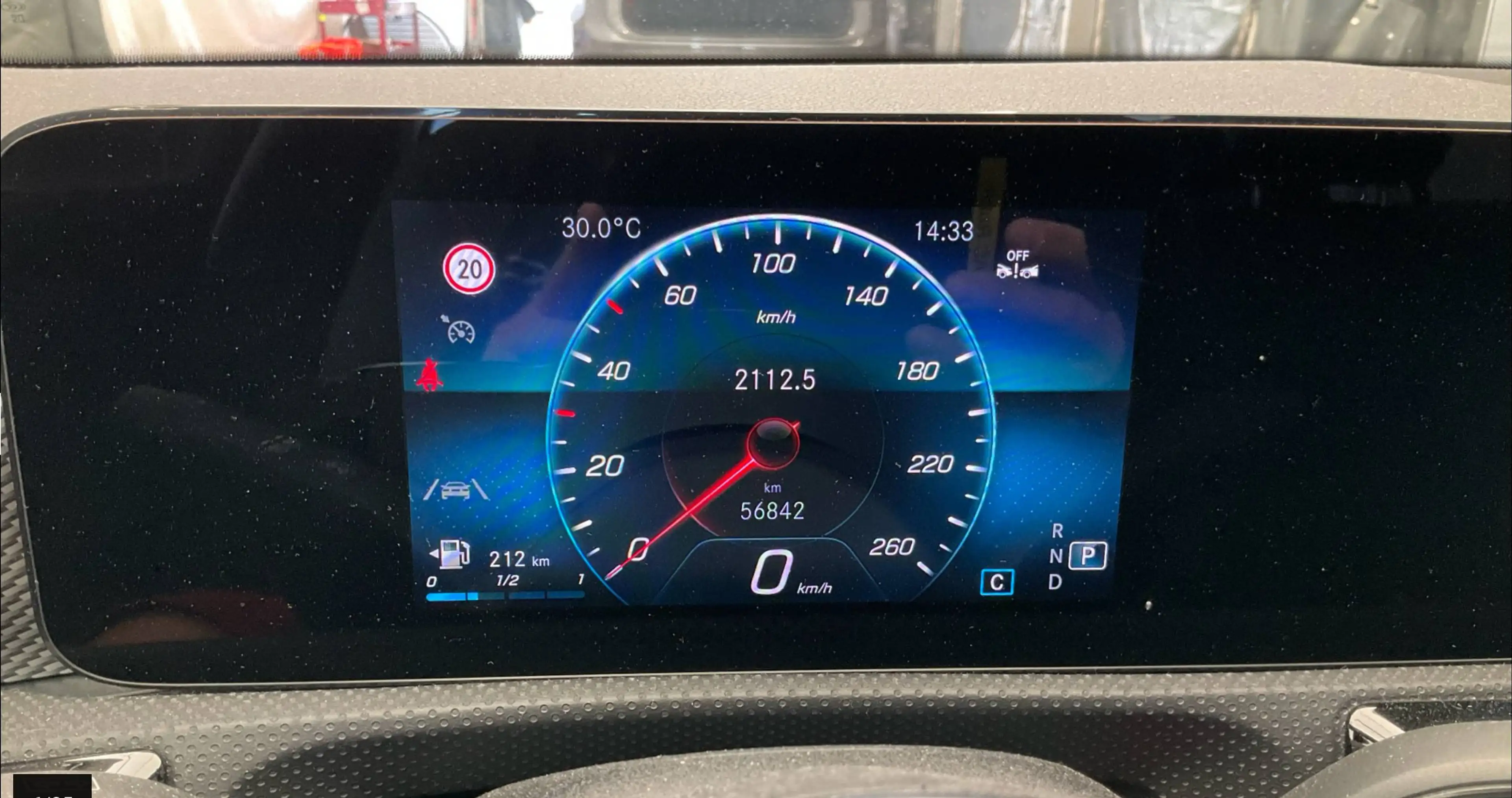 Mercedes-Benz CLA 200 CLA 200 Progressive 7G/LED/T.Leder+SHZ/MBUX+DAB+VZE/RÜFKAM/ALARM/SPUR+PARKASSIST/18Zoll — photo 5