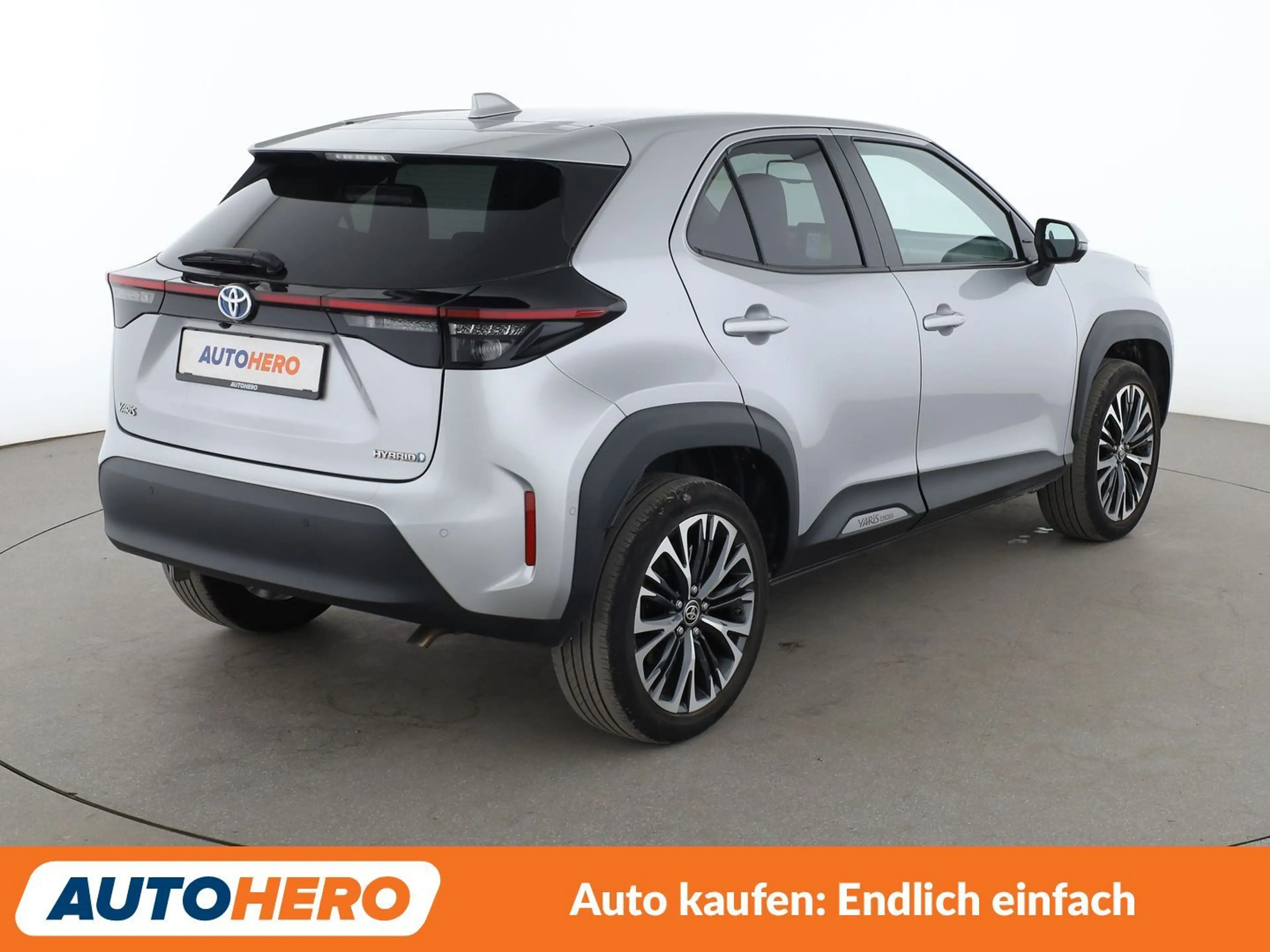 Toyota Yaris Cross 1.5 Hybrid Elegant Aut.*NAVI*LED*ACC*360°*SHZ*PDC* — photo 6
