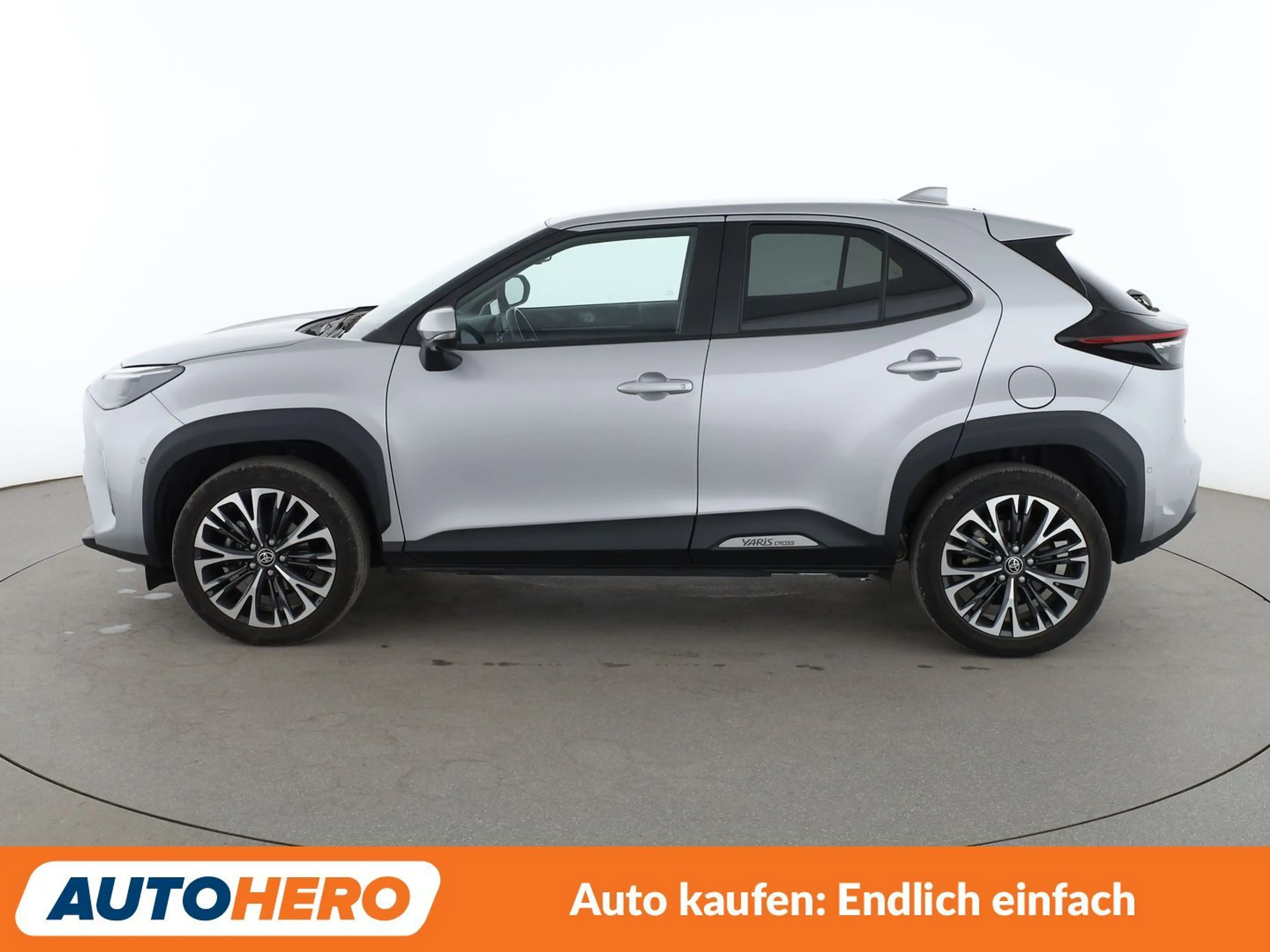 Toyota Yaris Cross 1.5 Hybrid Elegant Aut.*NAVI*LED*ACC*360°*SHZ*PDC* — photo 3