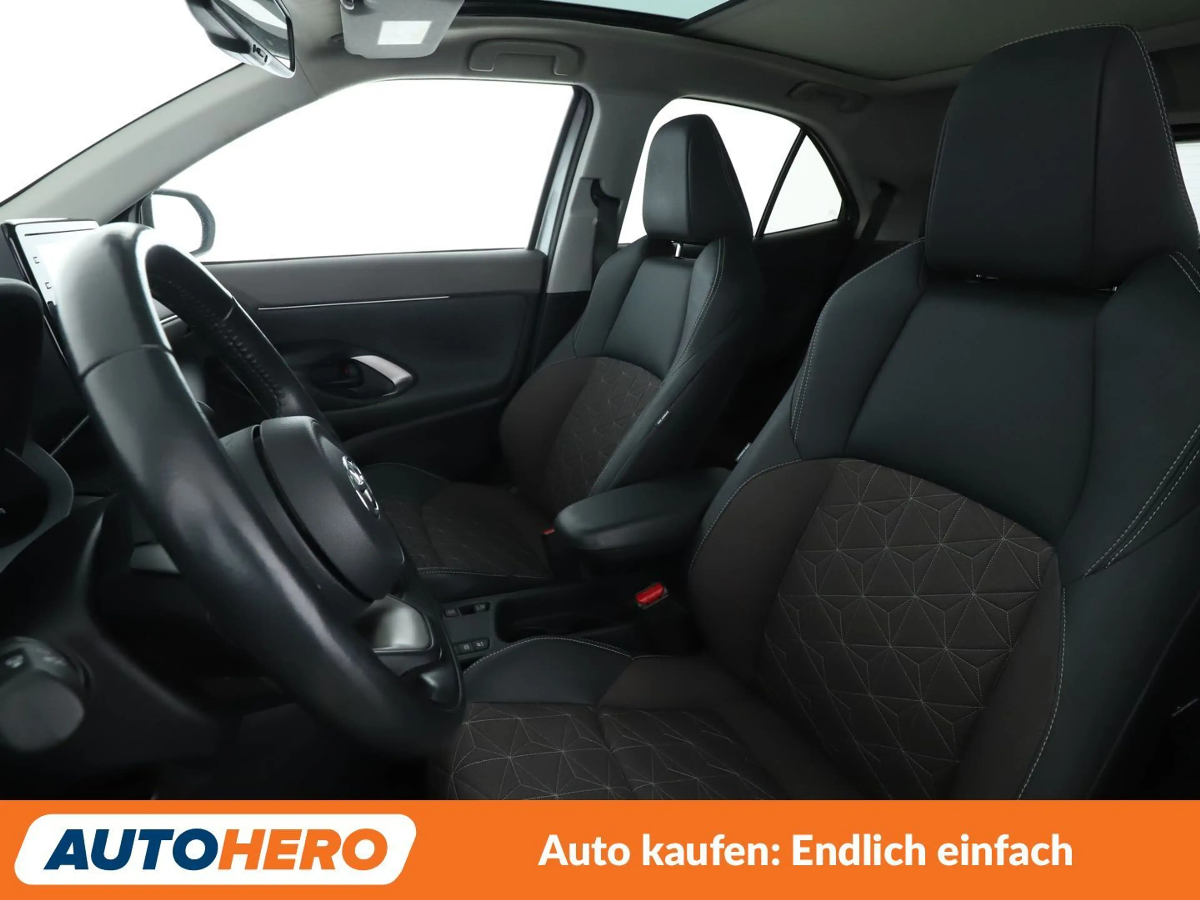 Toyota Yaris Cross 1.5 Hybrid Elegant Aut.*NAVI*LED*ACC*360°*SHZ*PDC* — photo 10
