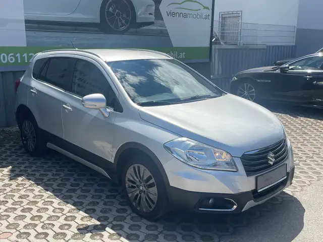 Suzuki SX4 S-Cross 1,6 DDiS 4x4 shine Aut. * 1. Besitz *