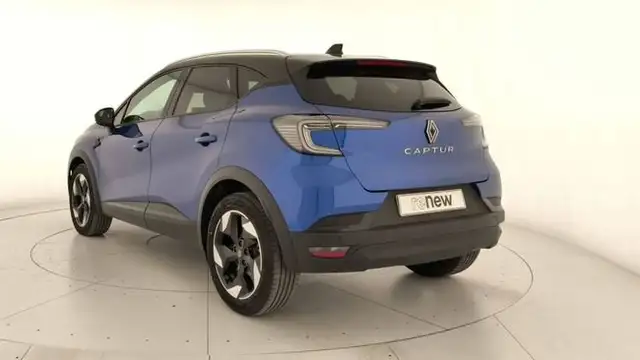 Renault Captur view 2