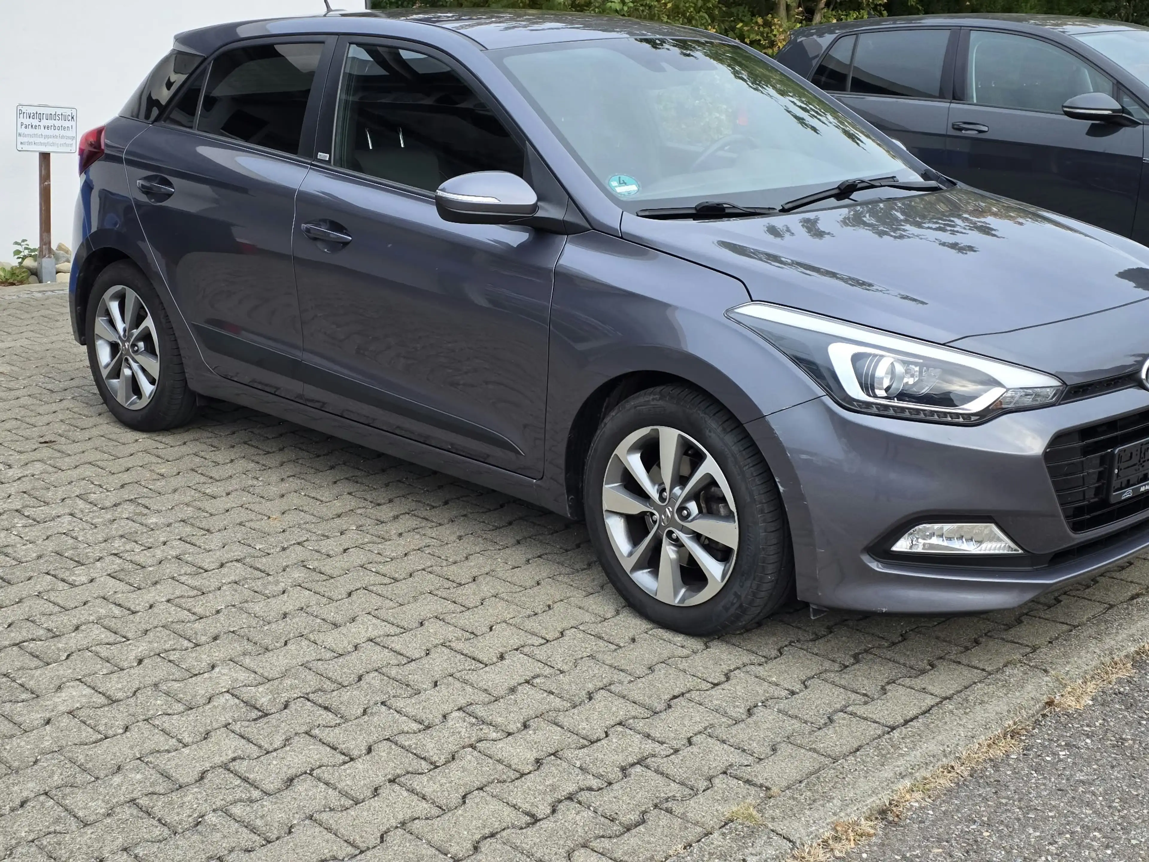 Hyundai i20 Passion *1. HAND; SCHECKHEFT; KAMERA; SHZ* — photo 2