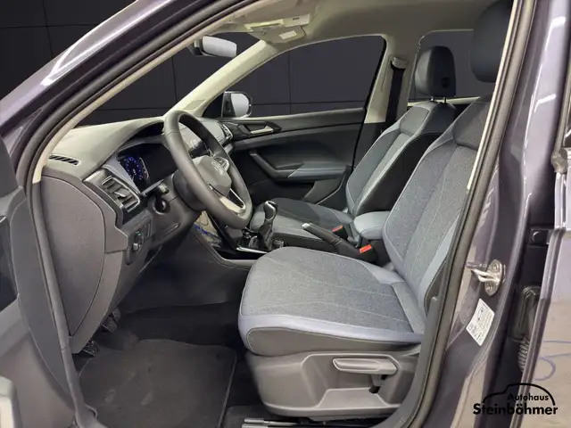 Volkswagen T-Cross view 15