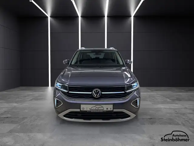 Volkswagen T-Cross view 10