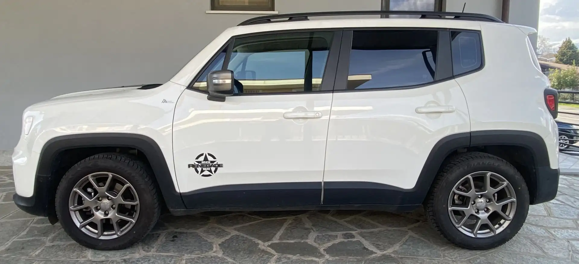 Jeep Renegade 1.3 T4 DDCT Limited GPL - 2