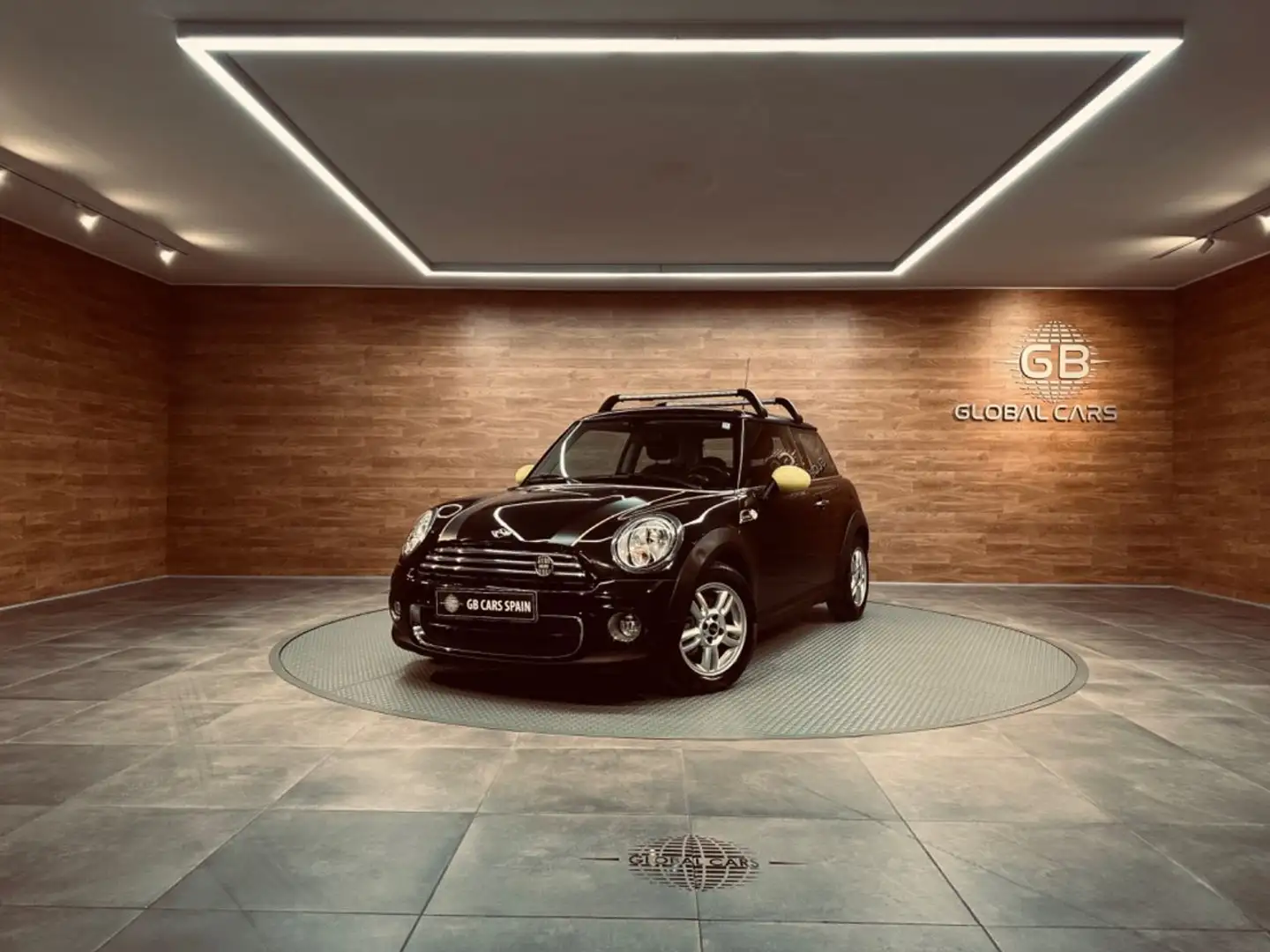 MINI One D Noir - 1
