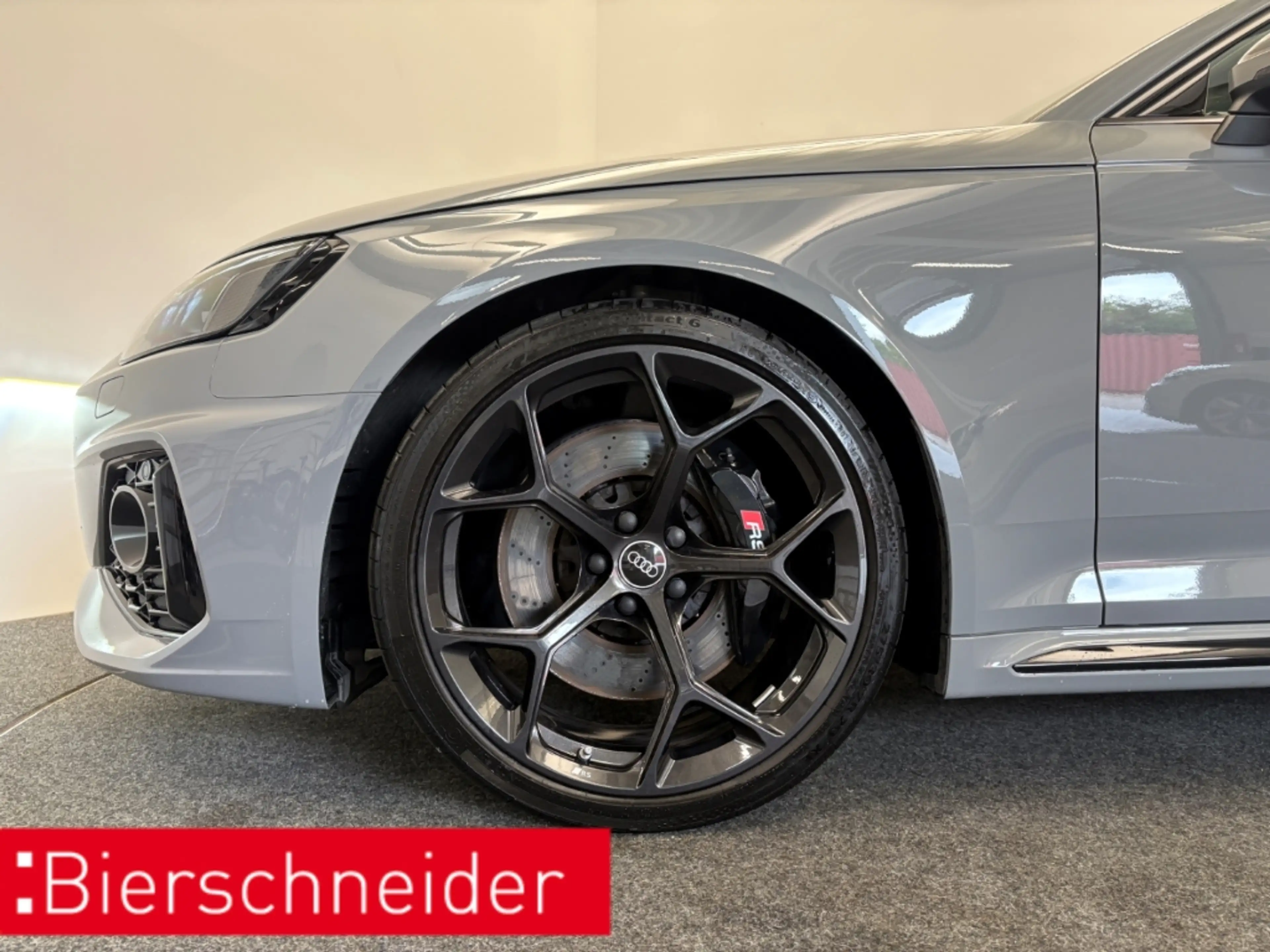 Audi RS4 Avant Competiton MATRIX 290 KM H PANO 20 B&O LEDER — photo 4