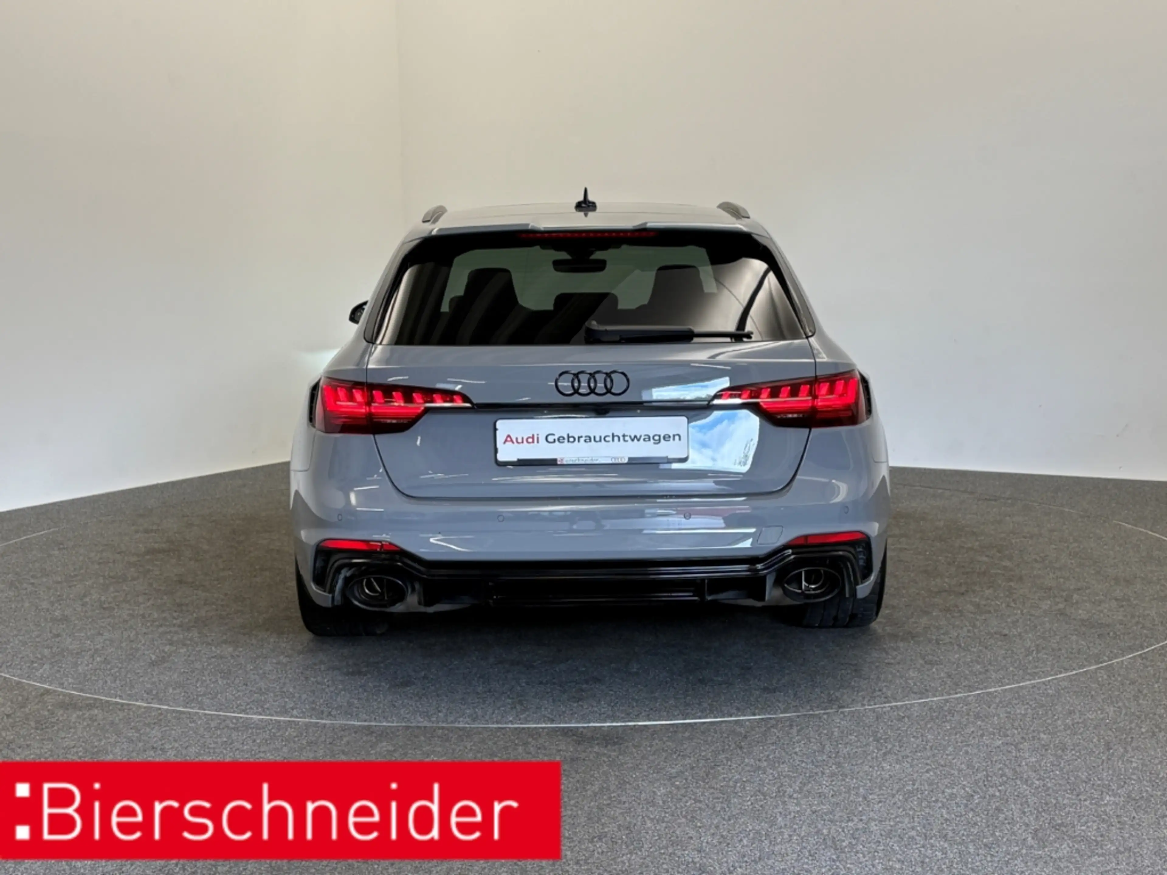Audi RS4 Avant Competiton MATRIX 290 KM H PANO 20 B&O LEDER — photo 6