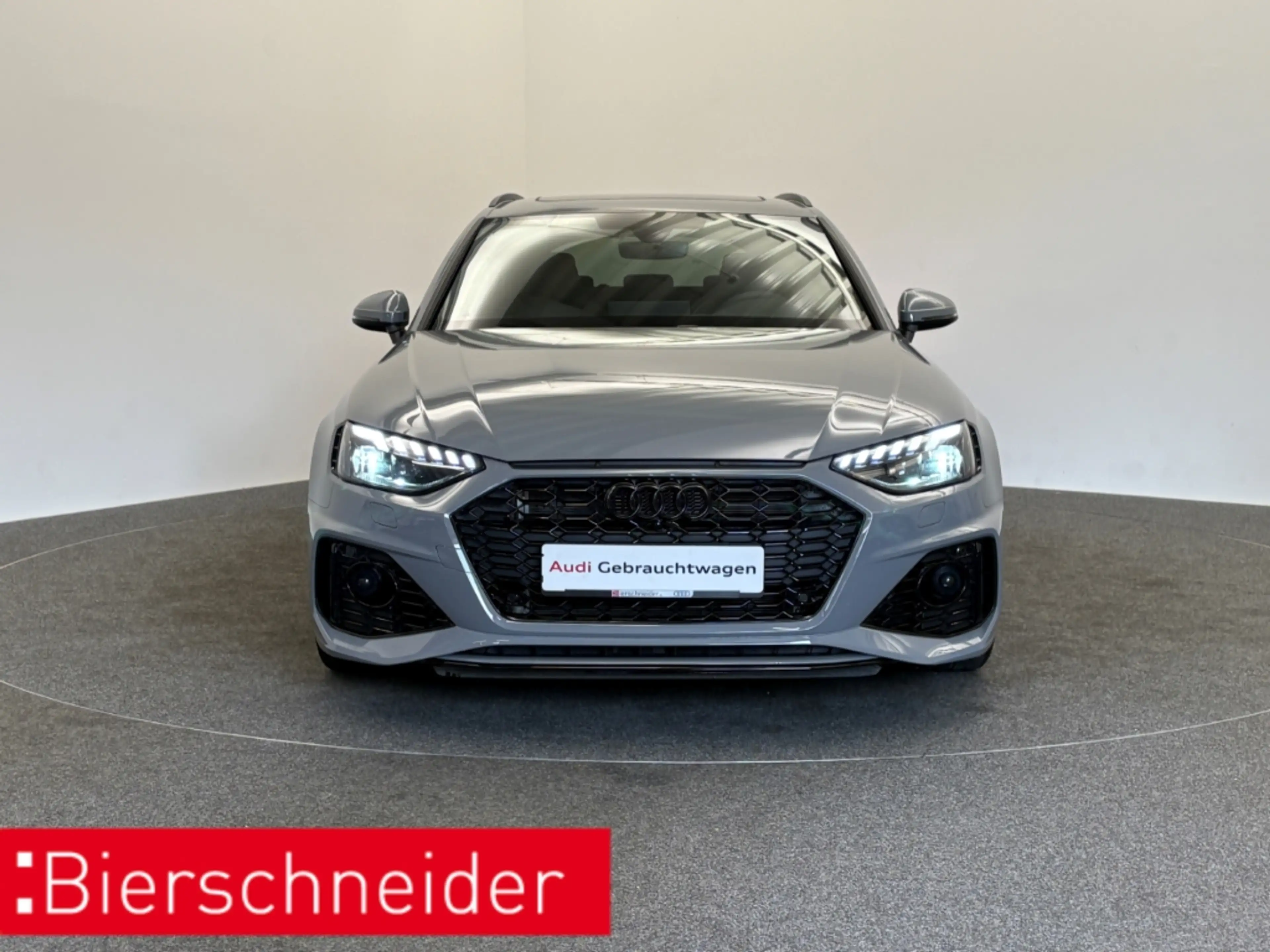 Audi RS4 Avant Competiton MATRIX 290 KM H PANO 20 B&O LEDER — photo 2