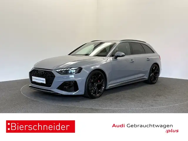 Audi RS4 Avant Competiton MATRIX 290 KM H PANO 20 B&O LEDER