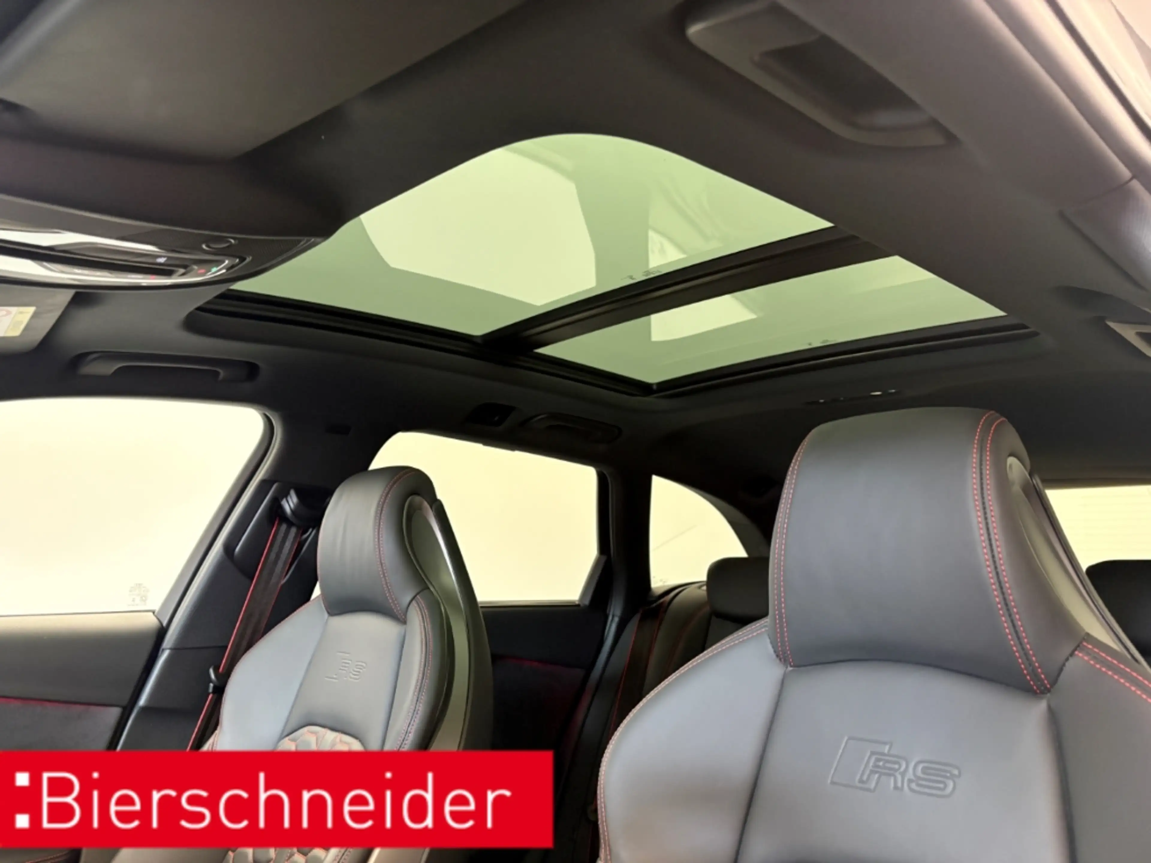 Audi RS4 Avant Competiton MATRIX 290 KM H PANO 20 B&O LEDER — photo 14