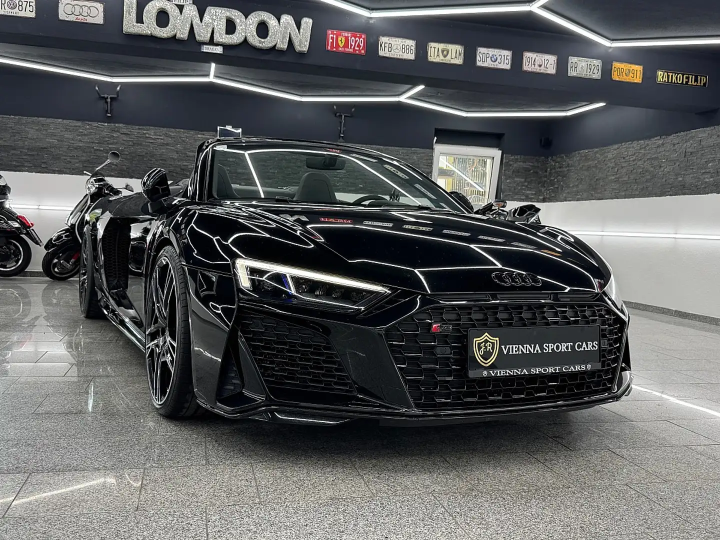 Audi R8 Spyder V10 performance*Facelift*Capristo*Carbon... Чёрный - 2