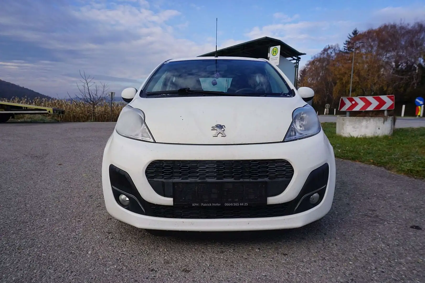 Peugeot 107 Lion Edition 1,0 Weiß - 1