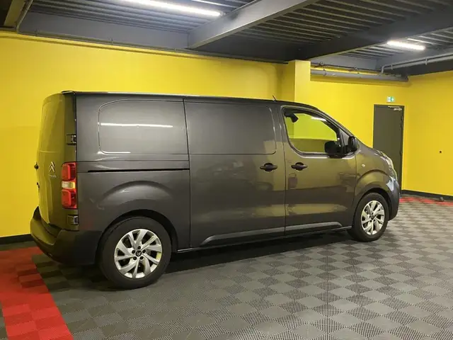 Citroen Jumpy view 23