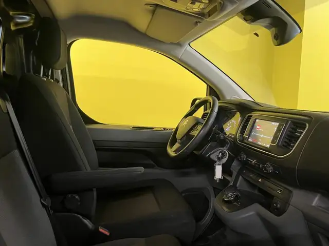 Citroen Jumpy view 17