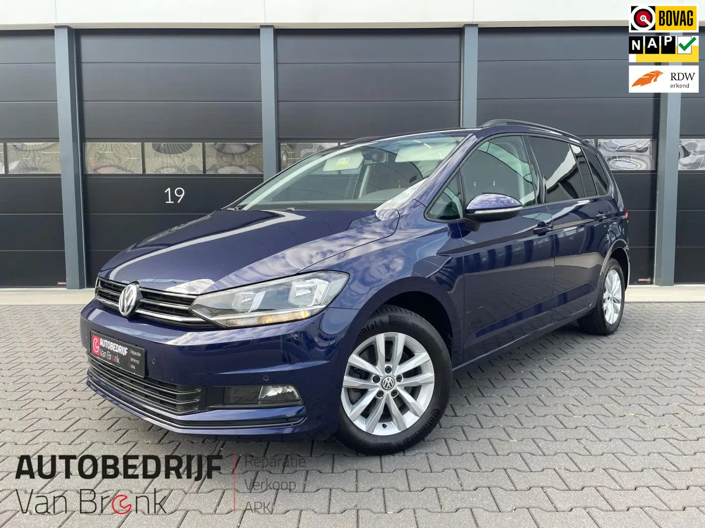 Volkswagen Touran 1.0 TSI Comfortline Business | 7p |Carplay Blauw - 1
