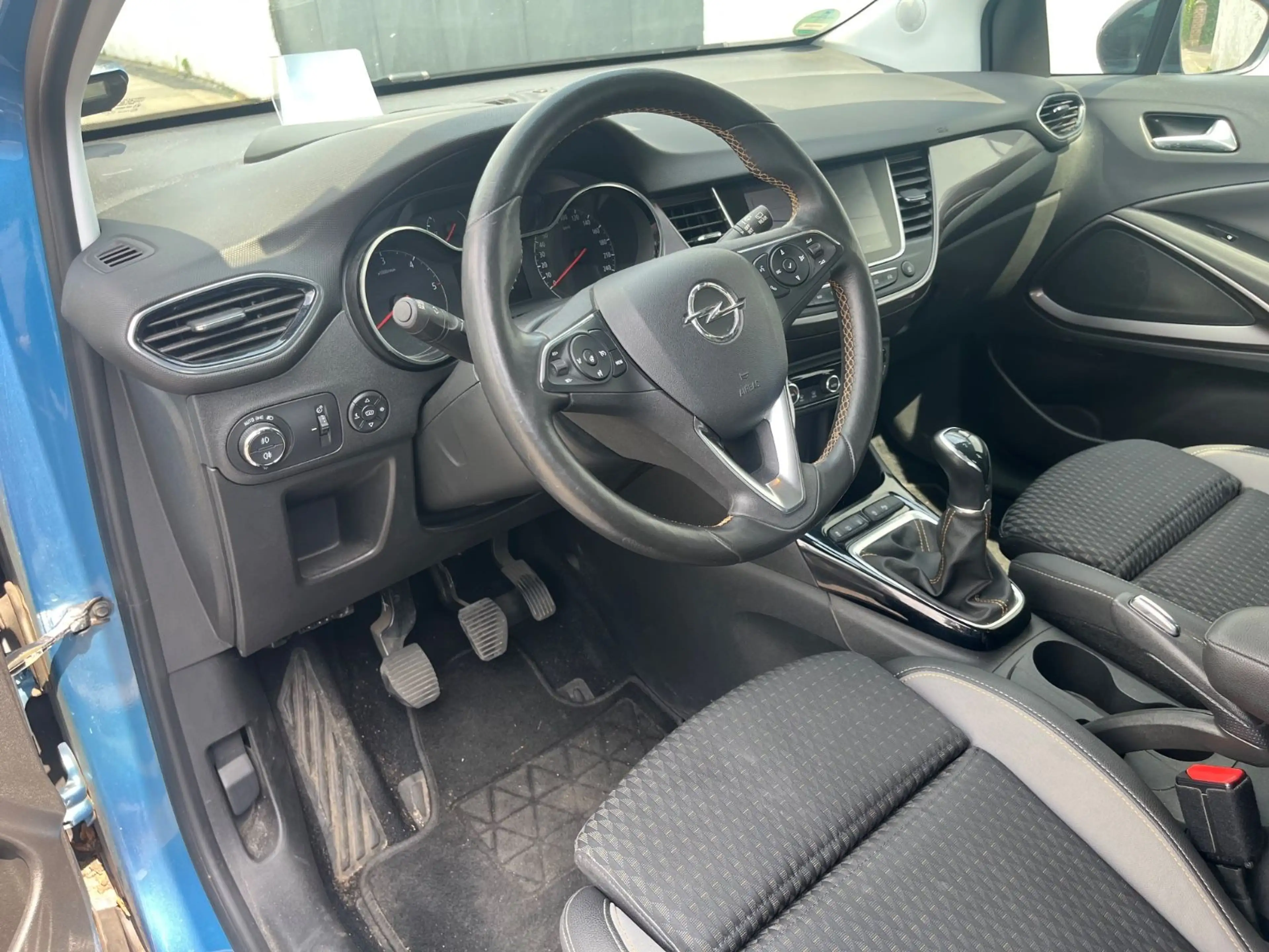 Opel Crossland X NAVI Spur/Totwinkelass HEAD-UP 2HD — photo 8