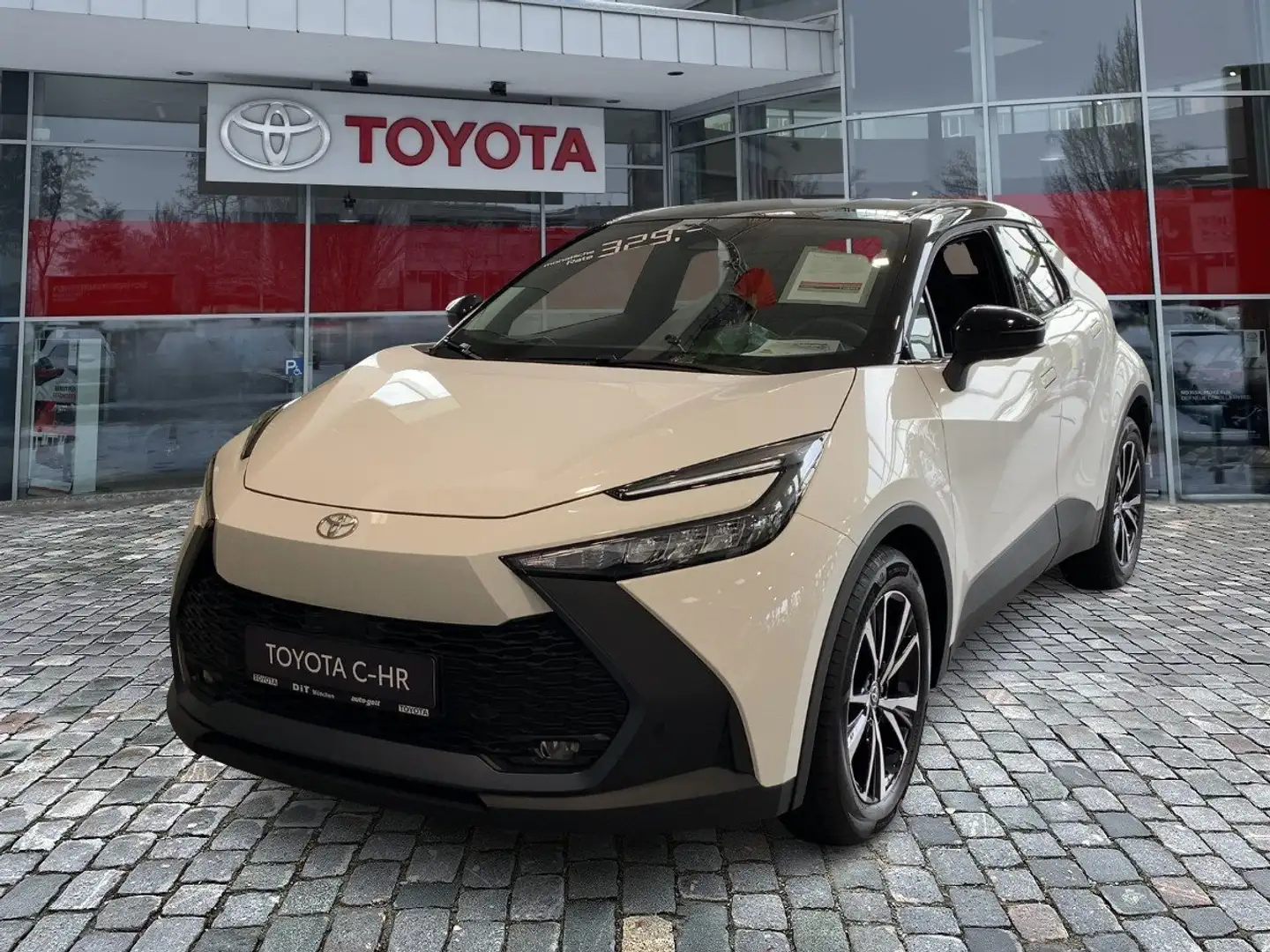 Toyota C-HR 1.8 FWD Teamplayer Matrix 2xKlima ACC AUT Wit - 1