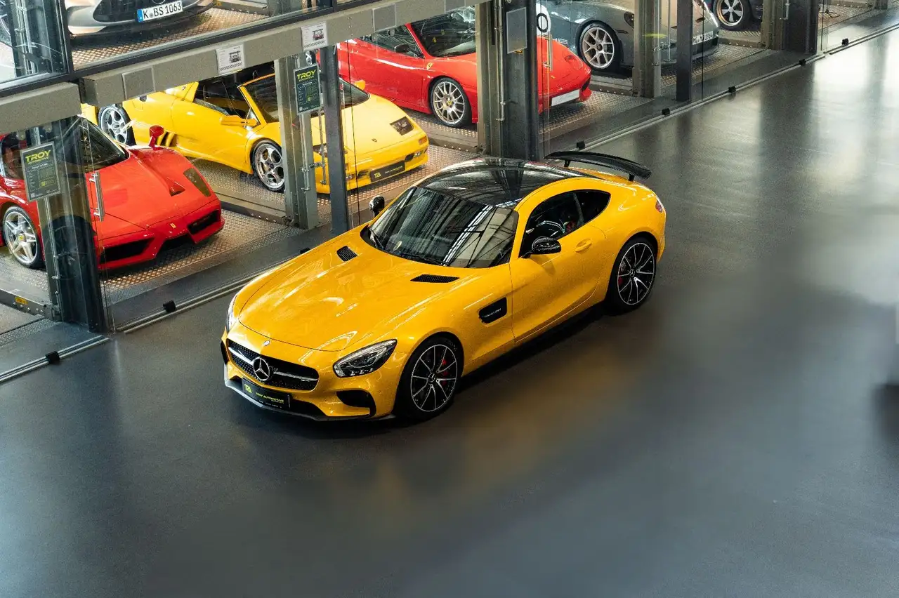 Mercedes-Benz AMG GT