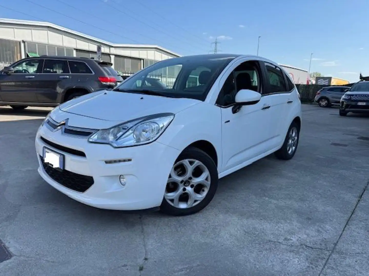 Citroen C3 PureTech 82 Exclusive TETTO PANORAMICO Bianco - 2